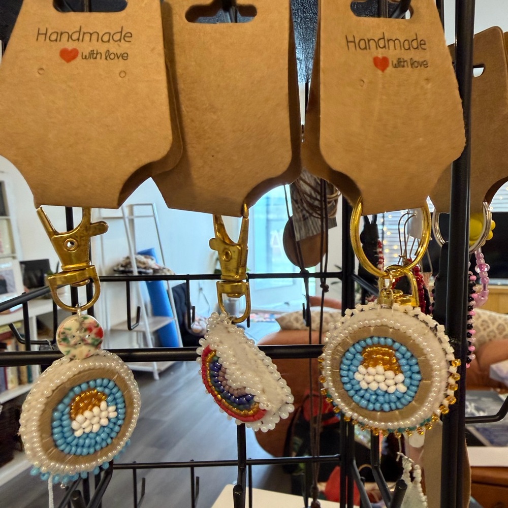 🪡Handmade Beaded Keychain ☀️ ☁️ - Picture 3 of 5